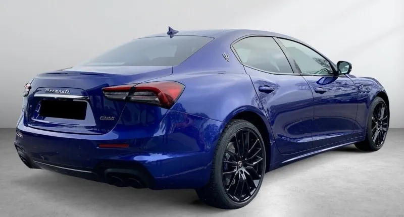 Maserati Ghibli GT Hybrid =Nerissimo Package= Carbon Гаранция Image 3